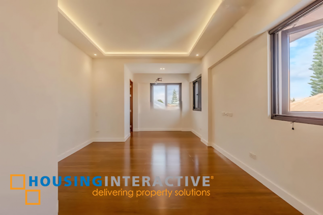 5br house with parking for sale in verdana homes, daang hari