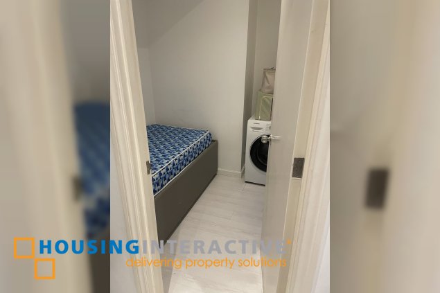 rush for sale! luxury loft at the gramercy residences