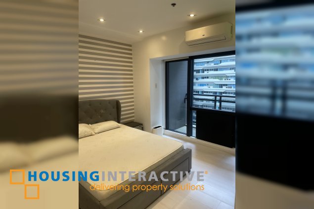 rush for sale! luxury loft at the gramercy residences