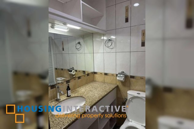 fully furnished 3br unit with parking for lease in penhurst parkplace