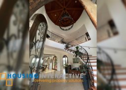 for sale elegant house and lot in marina baytown south