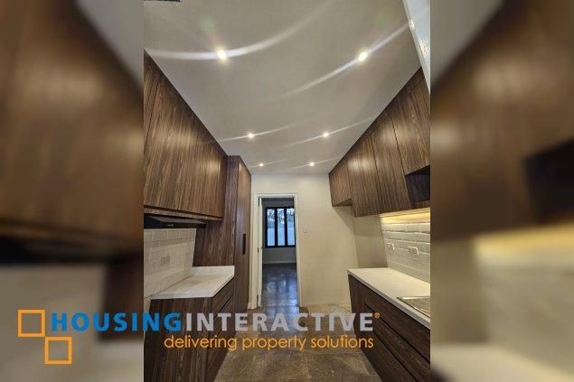 for sale 2-storey townhouse in marina bayhomes, paranaque city