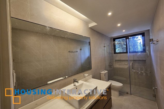 for sale 2-storey townhouse in marina bayhomes, paranaque city