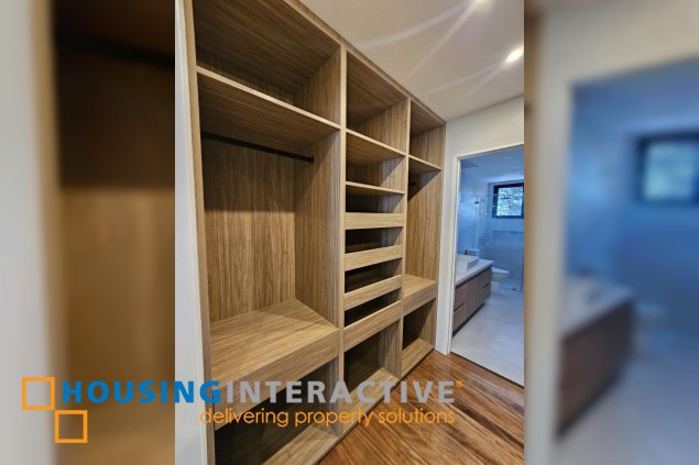 for sale 2-storey townhouse in marina bayhomes, paranaque city