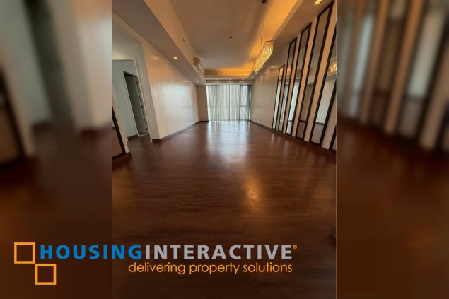 rush sale st. francis shangri-la tower 2 | ortigas cbd