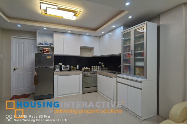 6br 3-storey house in las pinas city