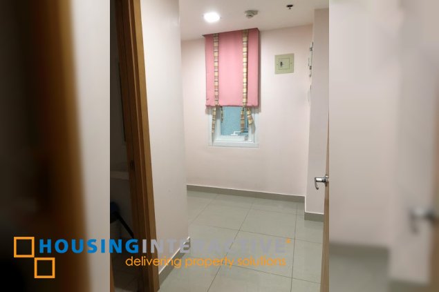 for lease 2br with parking and balcony in park terraces