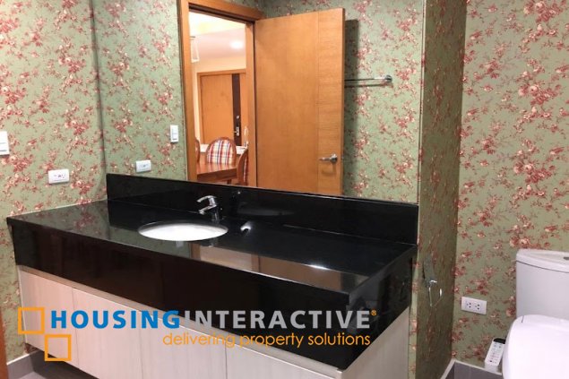 for lease 2br with parking and balcony in park terraces