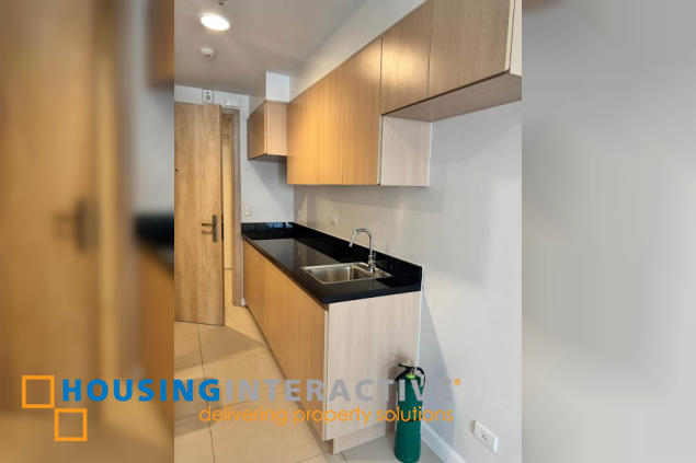 furnished brand new studio unit for rent the gentry, salcedo makati
