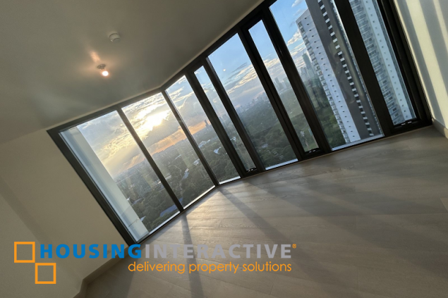 unfurnished 3br west unit with parking for lease in aurelia residences