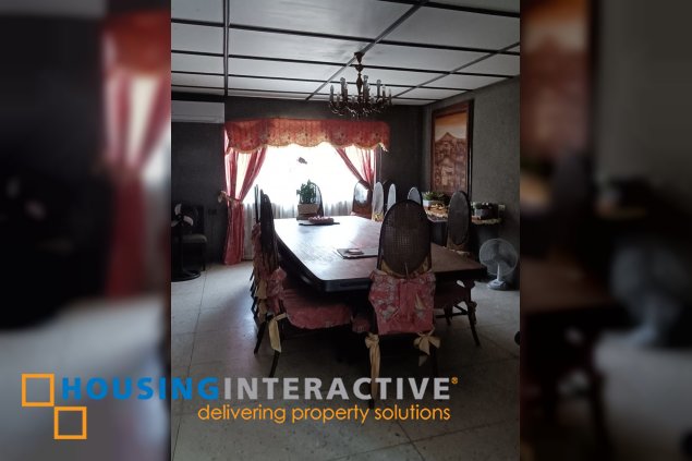 west greenhills house for sale