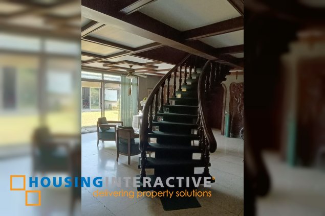 west greenhills house for sale