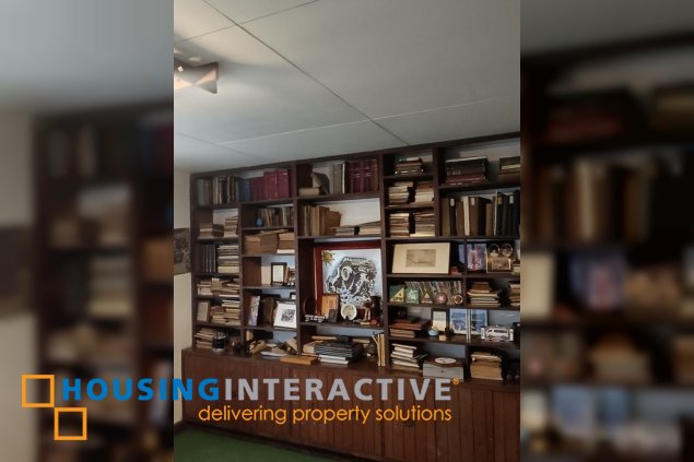 west greenhills house for sale