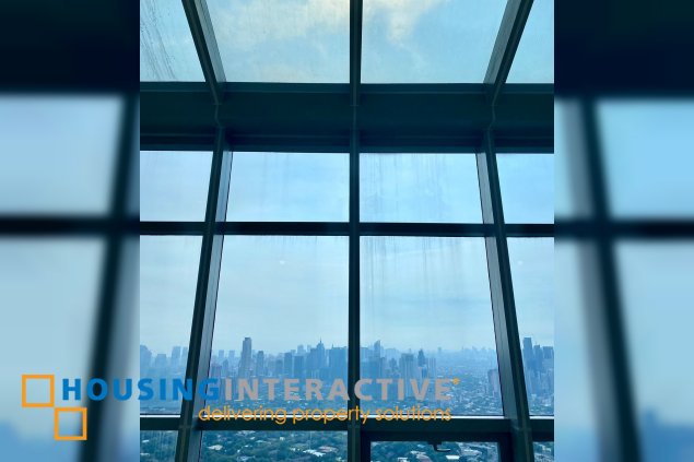 bare 4br unit with parking for sale in the suites