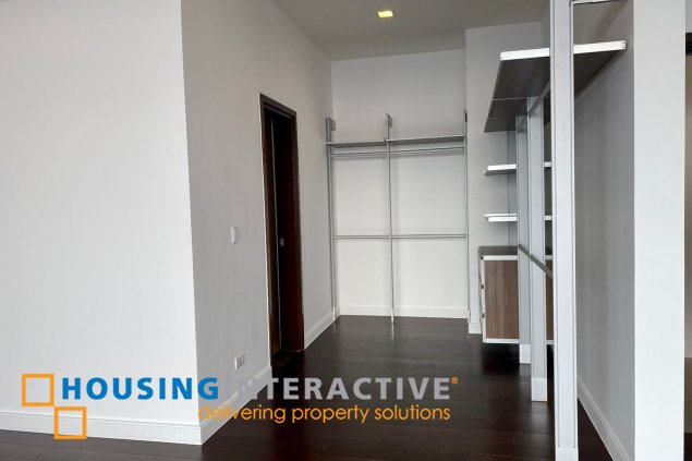 bare 4br unit with parking for sale in the suites