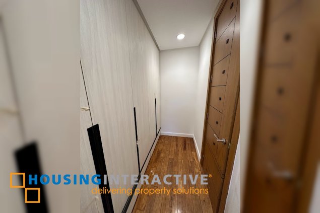semi furnished 3-storey 3br townhouse in interstate townhomes, c. benitez, quezon city for sale