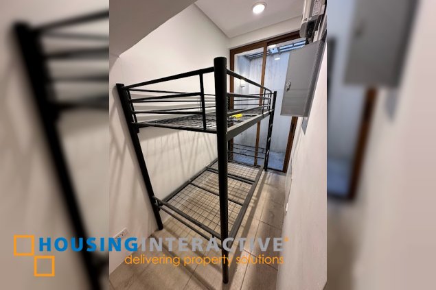 semi furnished 3-storey 3br townhouse in interstate townhomes, c. benitez, quezon city for sale