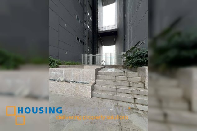 semi-furnished 3br unit with parking for lease in east gallery place