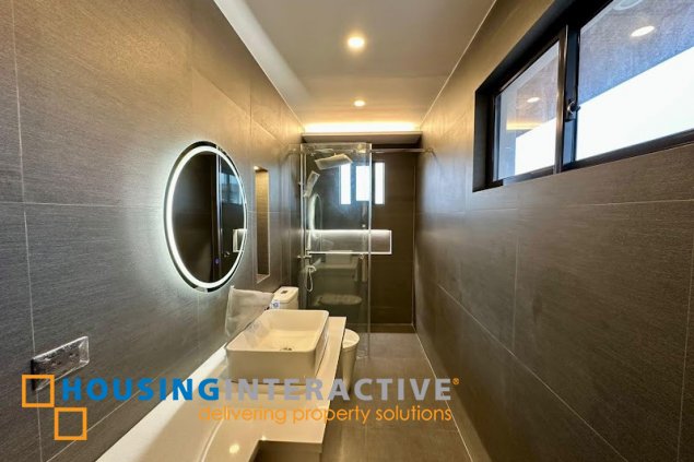 3 storey 5 br brand new house for sale in bf homes