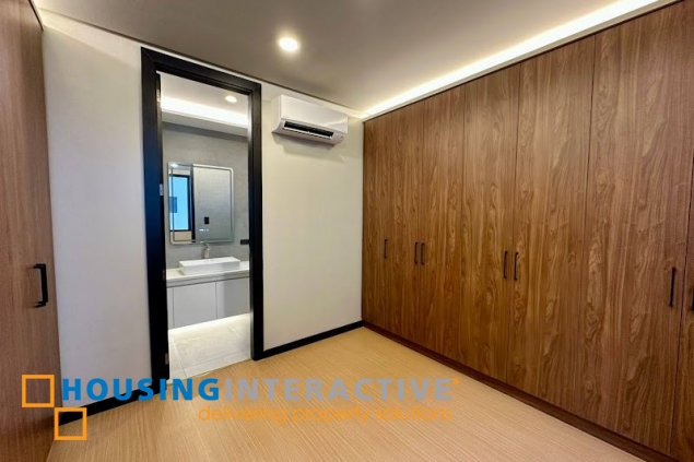 3 storey 5 br brand new house for sale in bf homes