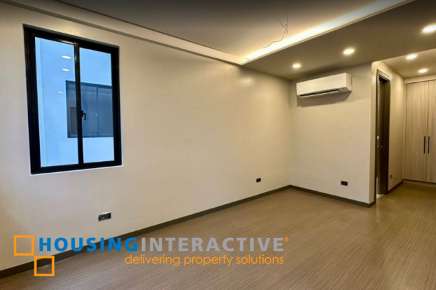 3 storey 5 br brand new house for sale in bf homes