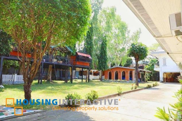 for sale 4br bungalow house with parking in merville park subdivision