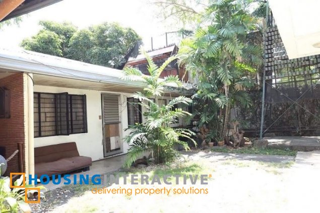 for sale 4br bungalow house with parking in merville park subdivision