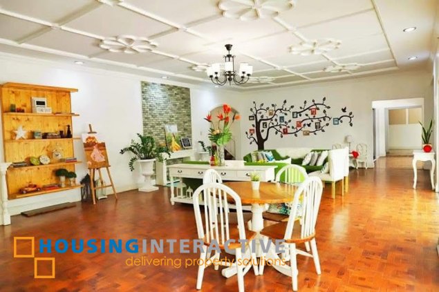 for sale 4br bungalow house with parking in merville park subdivision