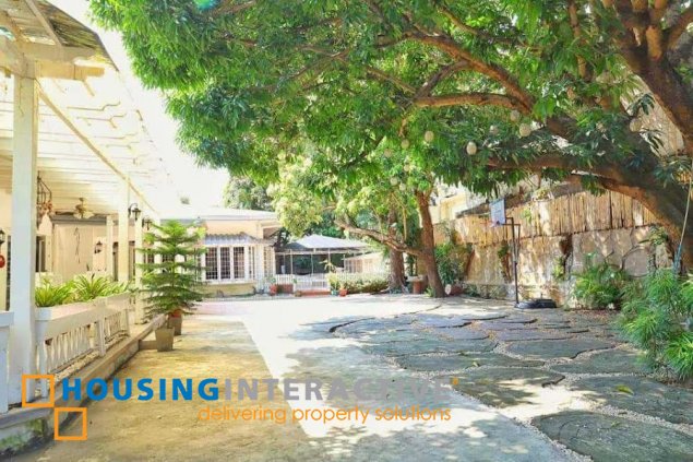 for sale 4br bungalow house with parking in merville park subdivision