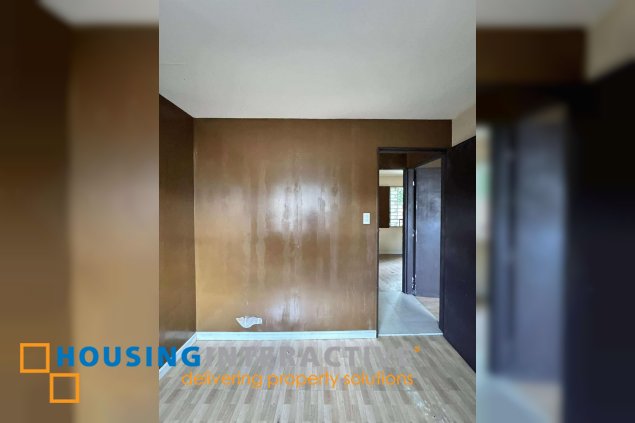 3br bungalow house with parking for sale in ayala alabang