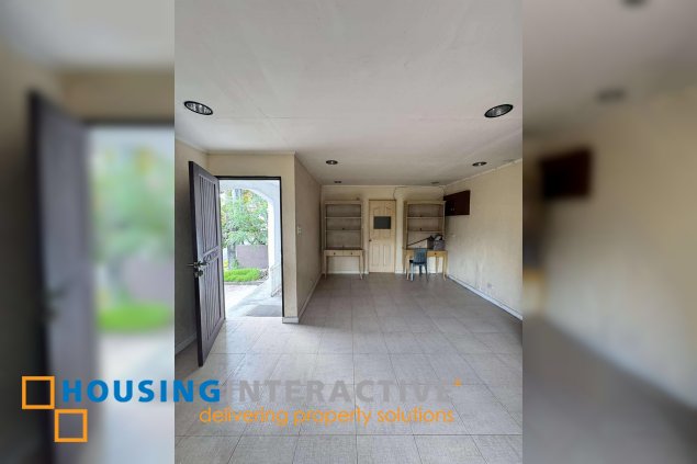 3br bungalow house with parking for sale in ayala alabang