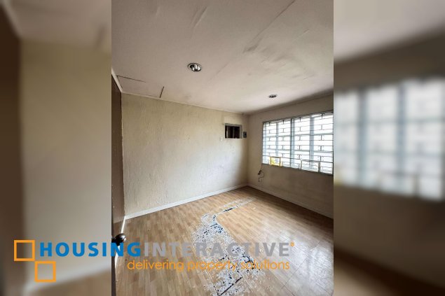 3br bungalow house with parking for sale in ayala alabang
