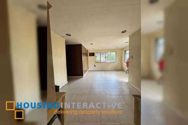 3br bungalow house with parking for sale in ayala alabang