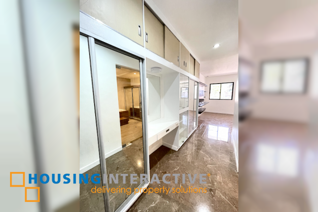 semi furnished 3 storey townhouse for sale in scout area brgy. sacred heart, quezon city