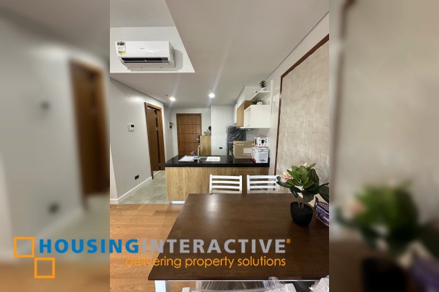 fully furnished 2br unit with parking for lease in the seasons residences