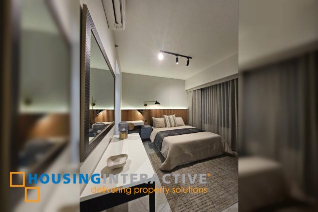 fully furnished 2br unit with parking for lease in one rockwell