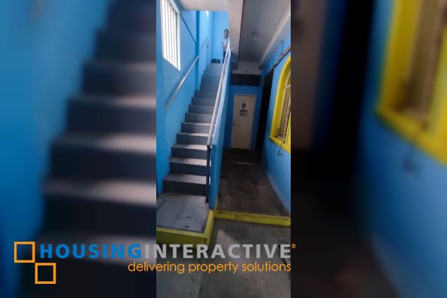 for sale : 3 floor building in corner pasay