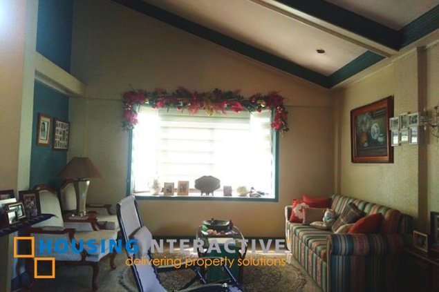 4br old house and lot for sale in marcelo green village