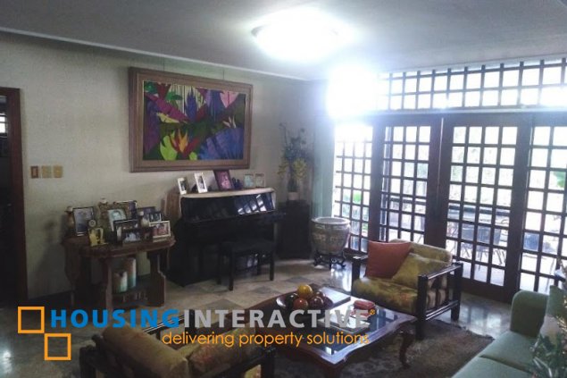4br old house and lot for sale in marcelo green village