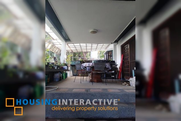 4br old house and lot for sale in marcelo green village