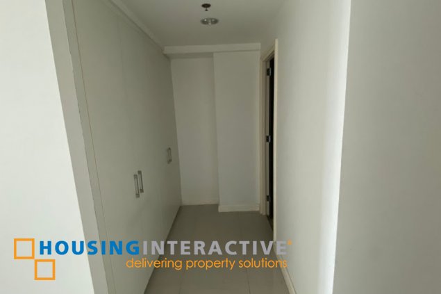 semi furnished penthouse 2br unit for sale in one rockwell west tower