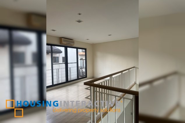 unfurnished townhouse for lease in enclave greenmeadows