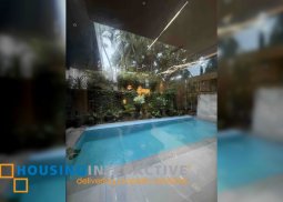 fully furnished 4br with parking for lease in corinthians gardens