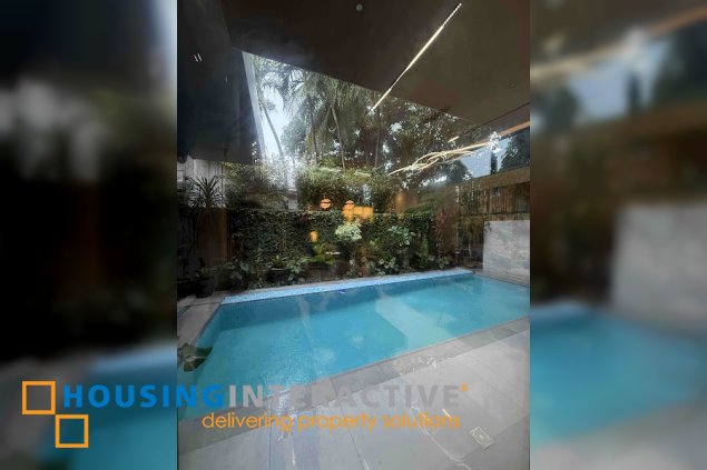 fully furnished 4br with parking for lease in corinthians gardens