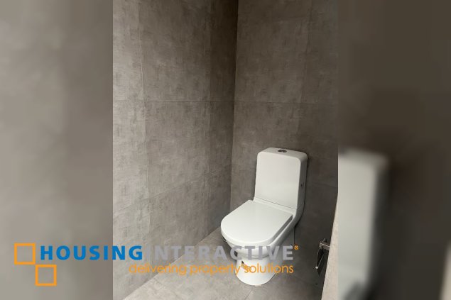 newly built 4br with parking for lease in dasmariñas village