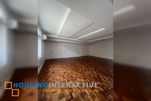 house 4br with parking slots for lease in dasmariñas village