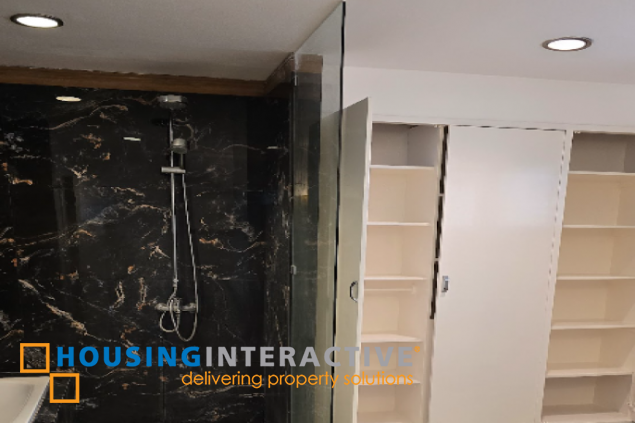 for lease 2 storey house 4br with parking in valle verde 1