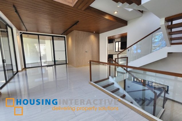 brand new 3 storey 5br house with parking for sale in mckinley hill village