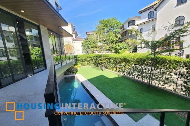 brand new 3 storey 5br house with parking for sale in mckinley hill village