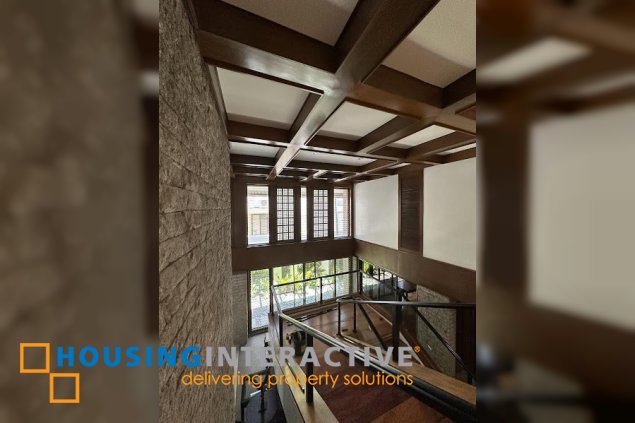 for lease/rent 2 story house in ayala alabang